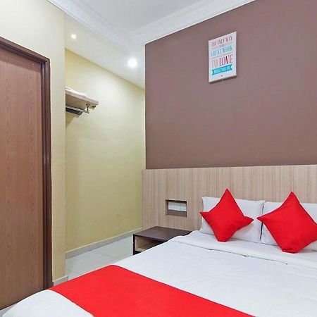 Silibin Times Inn Hotel Іпох Екстер'єр фото