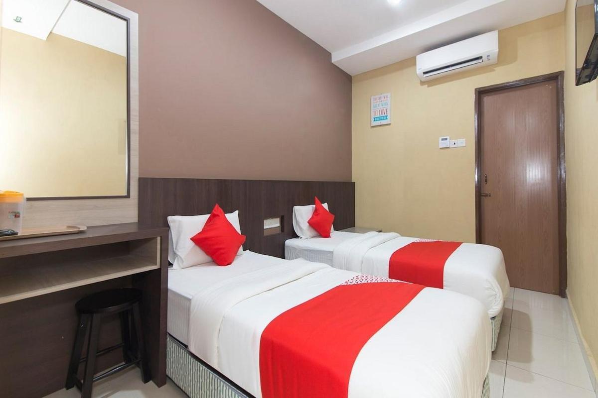 Silibin Times Inn Hotel Іпох Екстер'єр фото