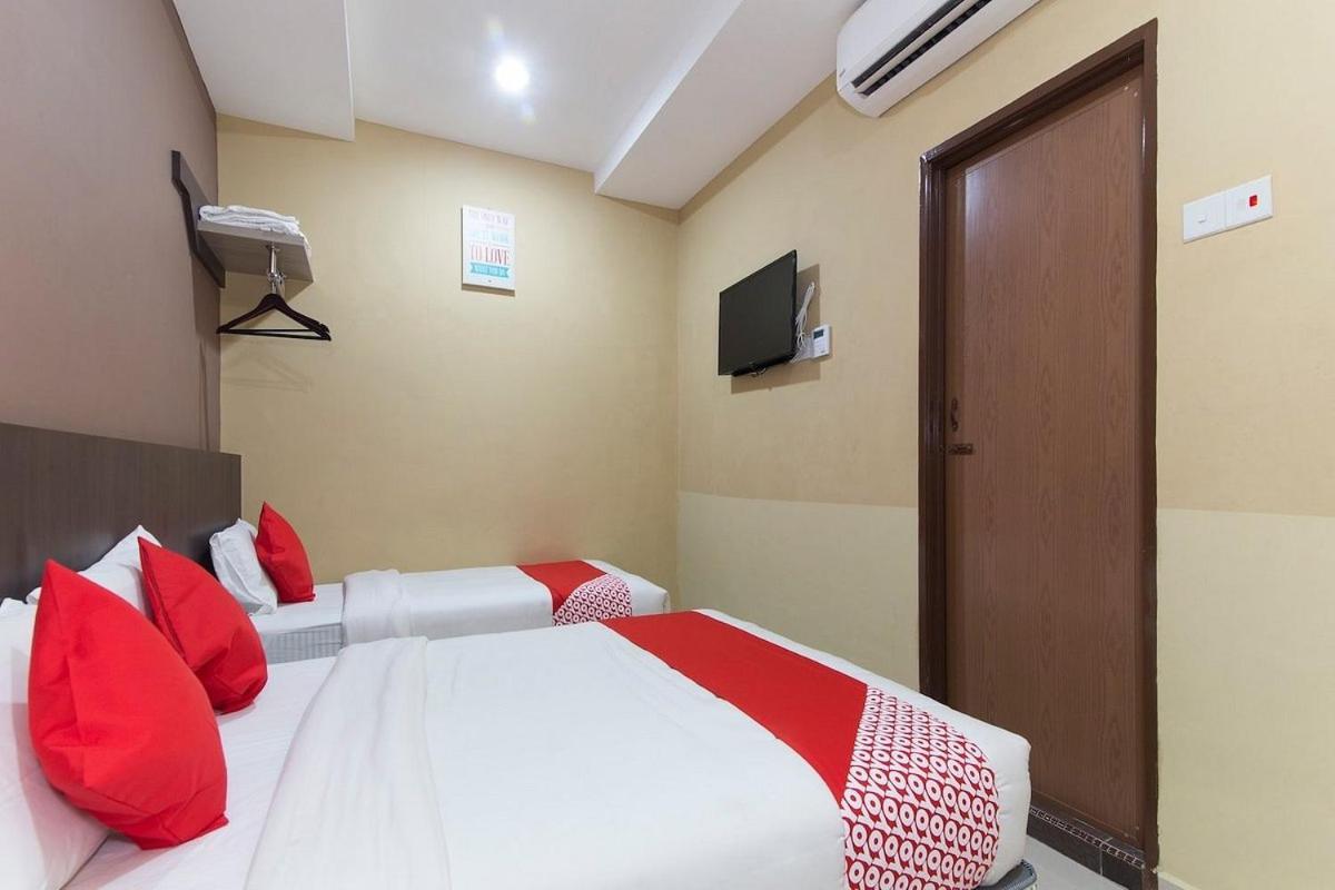 Silibin Times Inn Hotel Іпох Екстер'єр фото