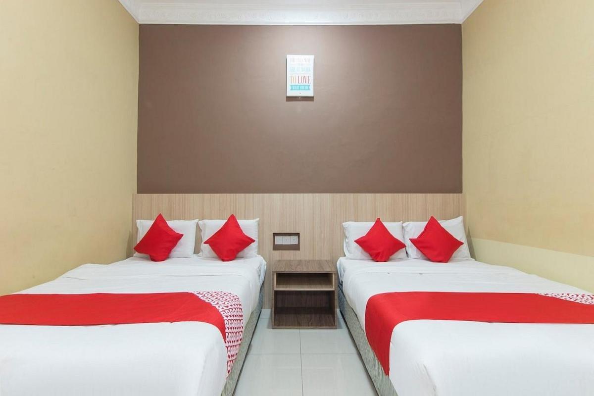 Silibin Times Inn Hotel Іпох Екстер'єр фото
